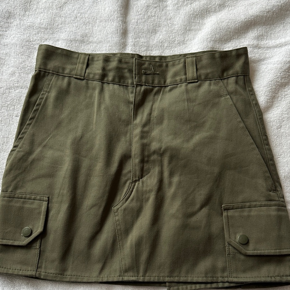 Nasty Gal Olive Utility Mini Skirt with Cargo Details Size Small Made in Britain